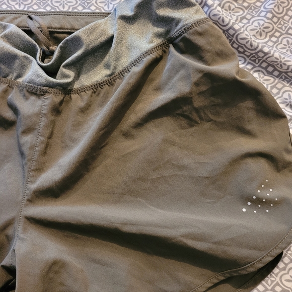 Avia Green Double Layer Shorts - Picture 2 of 5